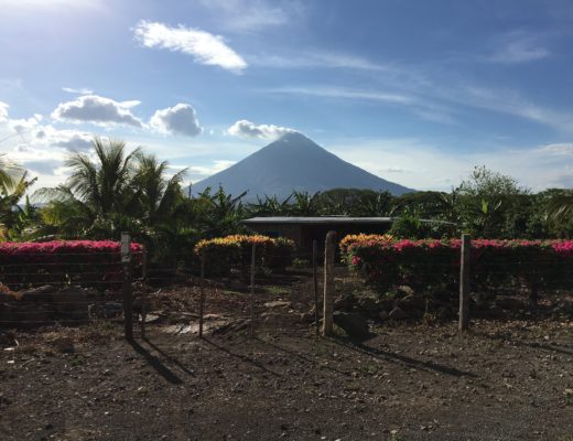Volcan sur l'île d'Ometepe