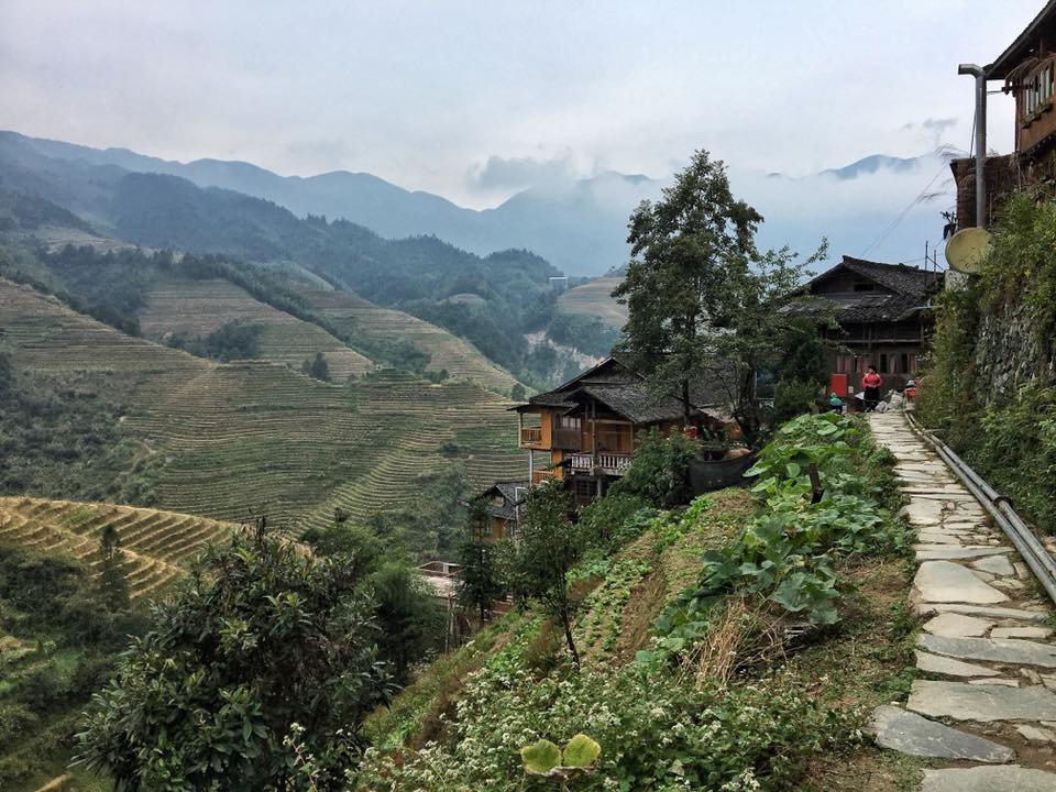 Village de Tiantouzhai dans les rizières du dos du dragon