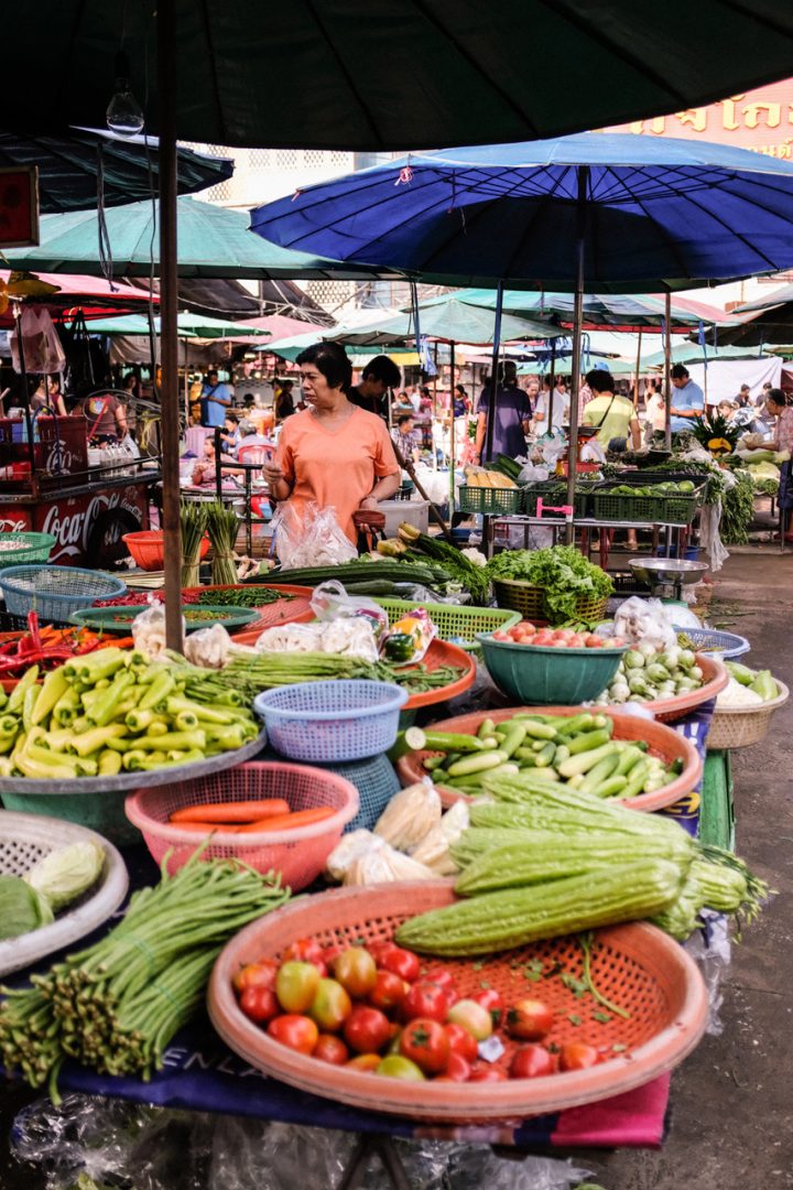 Visiter Bangkok autrement et aller voir le marché Nonthaburi