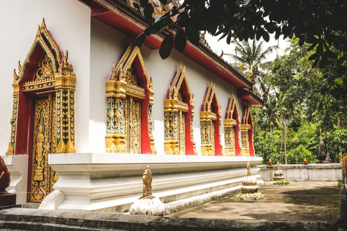 Quoi faire à Koh Phangan en Thaïlande? Visiter le temple. 