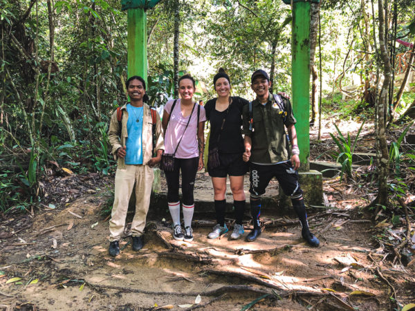 Nos guides pour le trek à la rencontre des orangs-outans de Sumatra