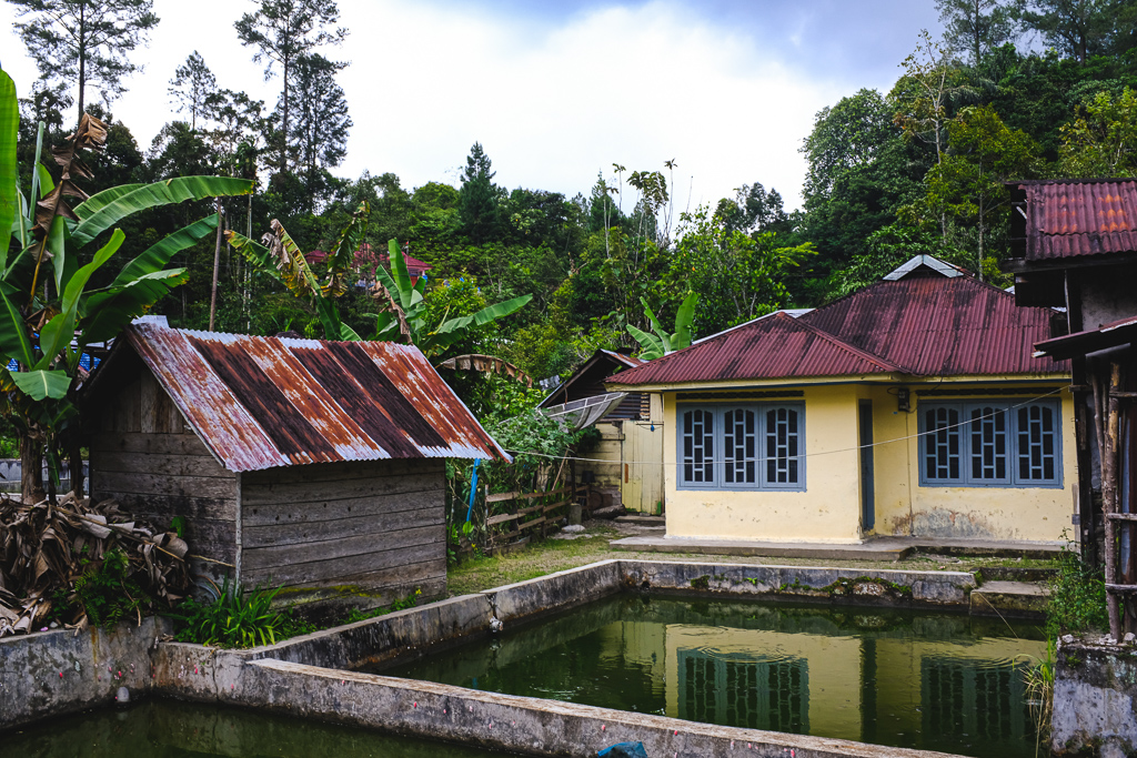 Petit village de Sumatra Ouest
